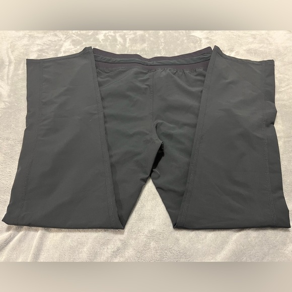 ***😀3 for $35./Kirkland NWOT womens grey pant. - Picture 4 of 7